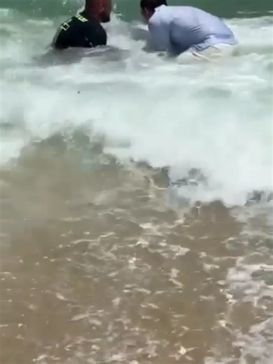 Life Transformation: Woman's Baptism in Rio