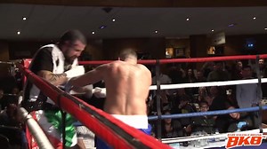 Gypsy-Boy Vs The Bull Jimmy McCrory smiles at him 😂👊🏼😂 #classic #bareknuckleboxing #GypsyBoy #bull | Bare Knuckle Brawlers