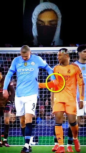 Mbappé vs World’s Best Legend 🗿 Funny Moments ⚽🥶🥅🧠⚡ #mbappe #mbappé #footballshorts