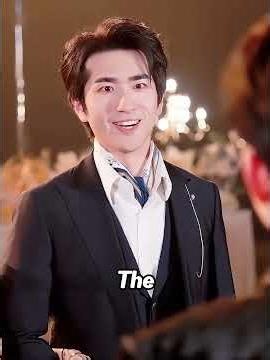 She never thought her divorce lawyer would be her ex-boyfriend.#drama #shorts #cdrama #kdrama