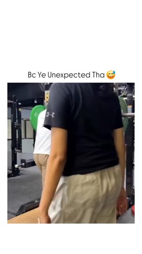 𝐅𝐮𝐧𝐧𝐲 𝐄𝐝𝐢𝐭𝐬 𝟐𝟎 on Instagram: "在日本，研究人员正利用智能人行道将日常活动转化为清洁能源⚡。这些道路内嵌特殊的压电材料，可以从行人的脚步中收集动能。当人们行走、奔跑或跳跃时，路面会轻微变形，从而产生机械压力。压电晶体将这种压力转化为电能🔋。 这些能量可用于照亮路灯、为公共显示屏供电，甚至监测行人流量。这种技术不仅减少了能源浪费，还展示了未来城市的无限可能🌍。 在东京、京都等城市的试验区，人们的每一步都在为绿色地球贡献力量💚。科技让生活更环保，也让每一个脚步更有意义✨ #日本 #科技 #创新 #可持续 #绿色能源 未来城市 环保 知识 事实 推荐 你知道吗 技术 实验 热门"