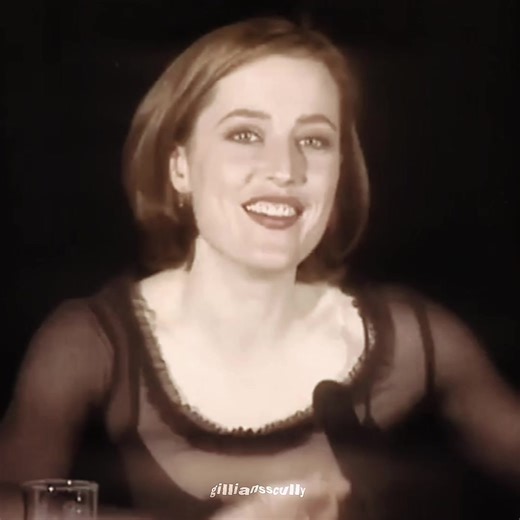 Gillian Anderson: The Icon of the 90s