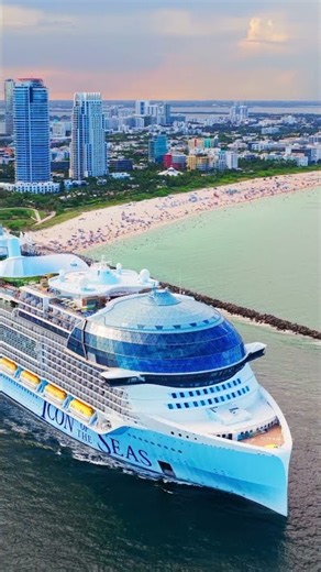 Wow🔥 Icon of the Seas setting sail from Miami in style 😍🛳️