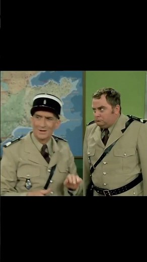 Louis de Funès in 'Louis unheimliche Begegnung mit den Ausserirdischen' (1979) - 'Völlig normal'