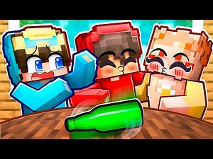 Playing SPIN THE BOTTLE With My Crush! (Minecraft)