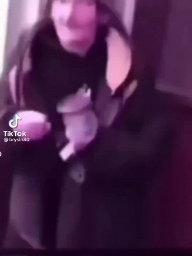 Blood vs Crip Meme: Mirror on the Wall