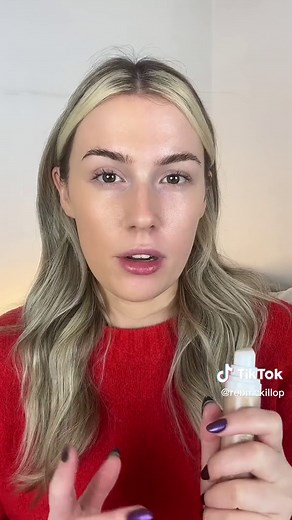 Foundation with a Sponge: Makeup Tutorial for Beginners