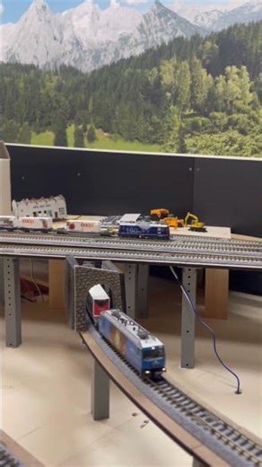 RhB Ge4/4 III HCD mit RePower Container #modelleisenbahn #modeltrain #kato #train #modellbahn #hobby