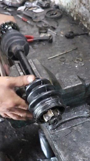 1M views · 7.1K reactions | Repairing a Drive Shaft #autorepair #repair #fix #TOOL | Voov Auto Repair | Facebook