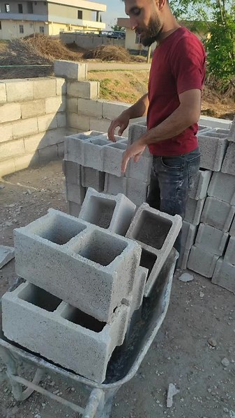 Concrete Block Laying Techniques for Beginners