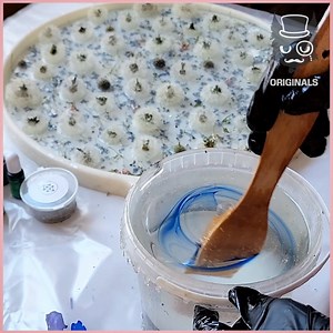 7.2M views · 133K reactions | This Table is Made out of Dandelions 勞 | Simple | Facebook