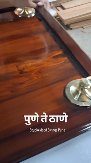 अस्सल सागवानी दर्जेदार, सुबक, सुंदर आनंदाचा झोपाळा निघाला पुणे ते ठाणे. मूड स्विंगच्या या प्रवासामध्ये मुंबईकरांची साथ नेहमीच आम्हाला भक्कमपणे मिळत आलेली आहे. ठाणे, मुलुंड, दादर, वरळी या भागात बरेच झोपाळे अनेक कुटुंबांमध्ये विराजमान झालेले आहेत...होत आहेत. USP : * Superior qwality Sagavan wood making. Teakwood. * Best Making process * High-Grade PU Polish * Professional Installation & Hook Setup service along Consultation. * Doorstep delivery in India & abroad. . जे देऊ ते उत्तम असेल ही खात्री ब