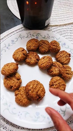 My favorite cruchy oat cookies in 15 minutes! (No Refined Sugar! 🍪)#shorts #cookies