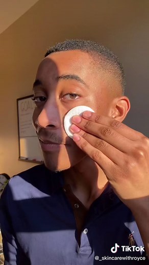 How to Apply Toners: Skincare Routine Tutorial