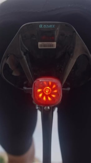 iGP스포츠 코리아 | iGPSPORT KOREA on Instagram: "라이딩의 시작부터 끝까지, 흐름은 끊기지 않게. TL50와 BiNavi를 연동해 주행 데이터와 라이딩 환경을 한 번에 관리합니다. 복잡한 설정 없이 바로 연결, 라이딩에만 집중할 수 있는 이유입니다. - #이젠igp #igpsport #igpsportkorea"