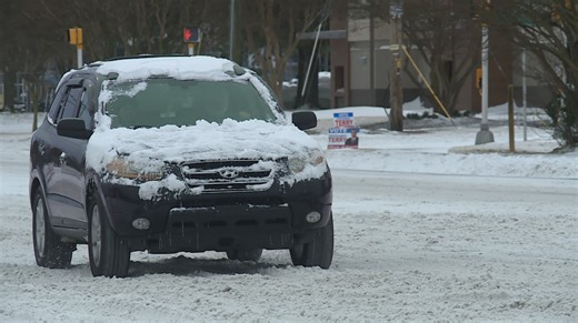Winter storm blankets Elizabeth City in snow