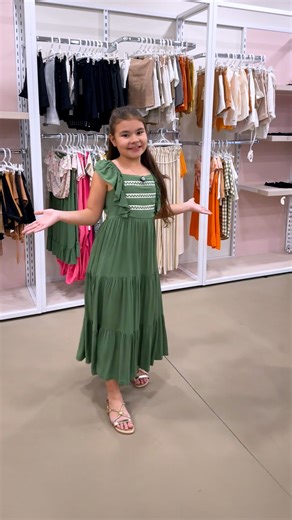 3.2K views · 13 reactions | -40% ✨ La moda de tu pequeña merece lo...