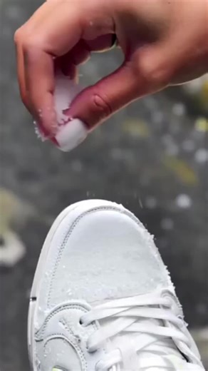 2.9K views | Sprinkle salt in your shoes. Here's why. This is something podiatrists will never tell you. (pic in cmt) | Betty’s Country Cooking | Facebook