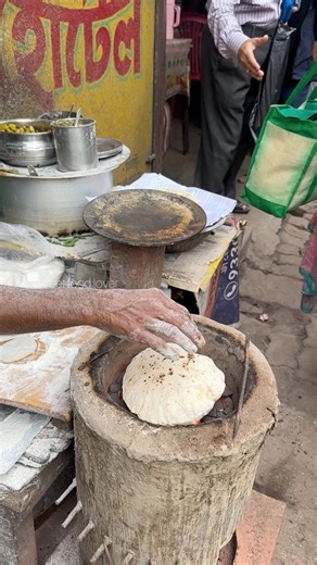 1.7M views · 3.9K reactions | Indian Style Roti Making On Coal Fire #reels #foodlover #indianfood #viral #food #foodie #breakfast | Street Food Lover | Facebook