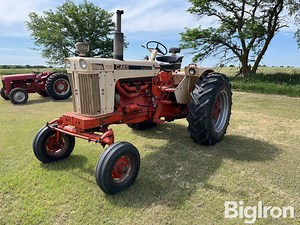 1964 Case 930 2WD Tractor | Agriculture