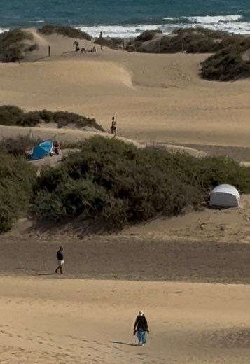 Exploring the Maspalomas Dunes in Playa del Inglés
