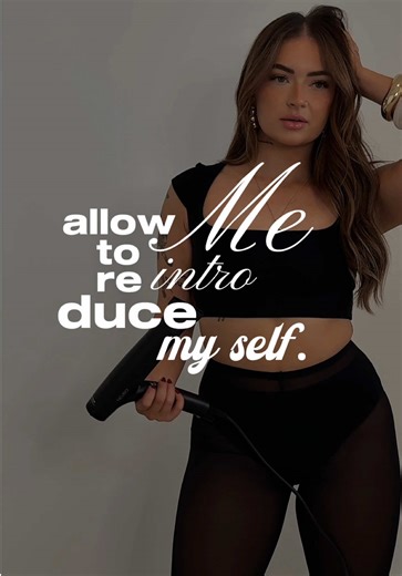 It’s me, your new hair bestie located right in the heart of Scottsdale Arizona. 🪽✨ I specialize in brunettes, extensions and layered haircuts. Let’s be friends! Book the link in my bio or shoot me a message on here. 50% off a haircut for clients that find me from tiktok! #scottsdalehair #arizonahair #tempehair #phoenixhair