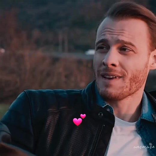 #HandeErçel #kerembürsın #sencalkapim #loveintheair @Kerem Bürsin | hande and kerem