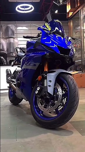 "This Bike Defined a Generation 🔥 | Yamaha R6"#YamahaR6 #Superbike #AutoVerse #BikeShorts