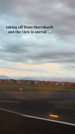 📍Marrakech, Morocco This was one of those moments that make me fall in love with travelling all over again! #moroccotiktok #marrakesh #marrakech #atlasmountains #flights