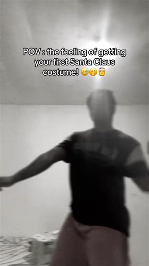 Santa Claus costume ready!!😭🤣🎅 #christmas #santaclaus #costume #memesdaily