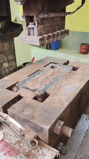 How we manufacture high-quality refractory bricks for global industries.#brick #refractorybricks #fireproof #fireproofmaterials #secure #family #brickyard #buildingmaterials #furnace #contactus #fyp | Refractory.bricks001