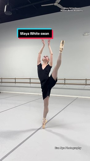 Maya Schonbrun as Odette/Odile in Royal Swedish Ballet | Ballet Swan Lake Performance