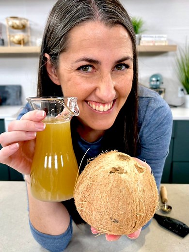 Make homemade coconut syrup with only 4 ingredients! Pour over pancakes, desserts, and even use it to sweeten up your drinks. https://thestayathomechef.com/coconut-syrup/ | The Stay At Home Chef