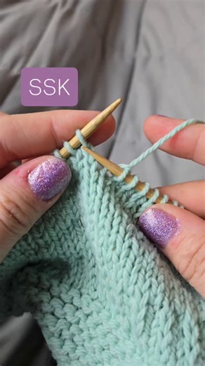 Katie | Knitting & Oils on Instagram: "💗 SSK! 💗 This is my favorite way to do this stitch! Slip one knitwise and then one purlwise. I like it because it lays flatter and look more like a K2tog. Share this with a friend who needs to see it!"
