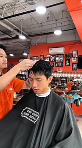 69 reactions · 3 comments | Bắt gặp idol đi cắt tóc 朗 | Đông Tây Barbershop 918 Trần Cao Vân - Đà Nẵng | Facebook