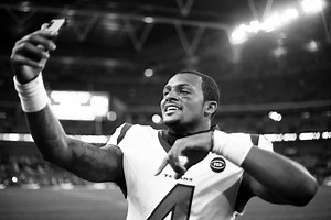 Deshaun Watson's Personal Coach Ponders Why QB Can't Get Traded After Watching Wentz Get Sent To Colts (TWEET)