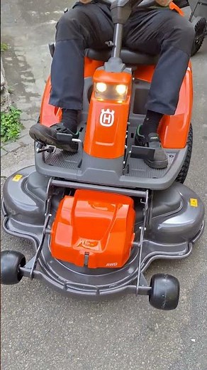 Lawn mower tractor HUSQVARNA RIDER R216T AWD + COMBI 103 #husqvarna
