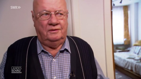 Der Mann mit den 500 Bügeleisen