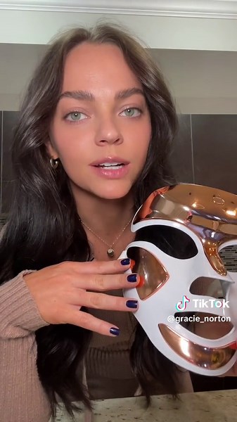 so excited to share my fav LED mask with 10 of you! 🫶🏼 have been using the face ware pro & other Dr. Dennis Gross devices for a while & i loveee the benefits! To enter make sure you’re following me, & @Dr. Dennis Gross Skincare tag a friend! (open to US & Canada & winners are chosed on 10/22) #skincare #skincareroutine #nightroutine #wellnesshabits #drdennisgrosspartner