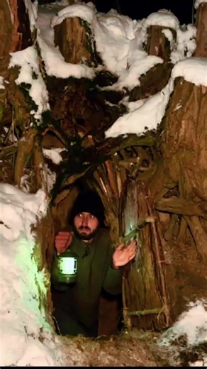 Building a Hiden Dugout: Warm Secret Shelter. #campinglife #Outdoor #bushcraft #survivor #shelter