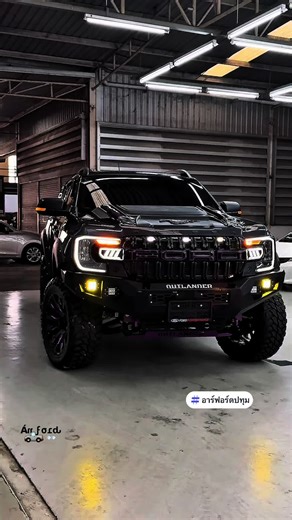 Ford Ranger XLS รีวิวกระบะสี่ประตูเกียร์อัตโนมัติ