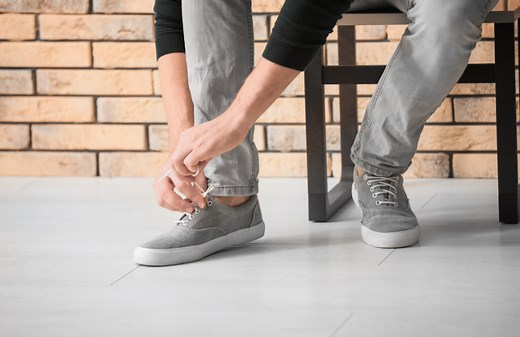 How Long After Hip Replacement Can I Tie My Shoes? [Fully Answered] | WearDuke