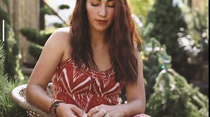 Home Cleansing & Smudging Kit with White Sage, Palo Santo, Abalone & Stand, Smudge Feather & Guide (Regular)