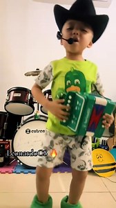 2.9M views · 72K reactions | El más pequeño y gran fan de Los Tigres del Norte Este niño sorprendió en redes sociales al interpretar “Tumba Falsa”, uno de los éxitos de la famosa agrupación, ¡sin equivocarse ni una sola vez! . . . . #LosTigresdelNorte #Fan #Pequeño | Soy Grupero | Facebook