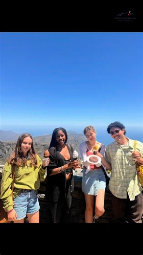 All that studying certainly pays off! End your day on a high note and enjoy some well deserved down time with a trip to Table Mountain. We offer a return ticket special to both local and international students for R300! ℹ️ Not available online. Tickets must be purchased at the Lower Station ticket office with a valid student card. After your visit to the summit, refuel at TEN67 Eatery with a hot slice of pizza, hearty pasta or a slice of homemade cake. #TableMountainCableway #StudentSpecial | Ta