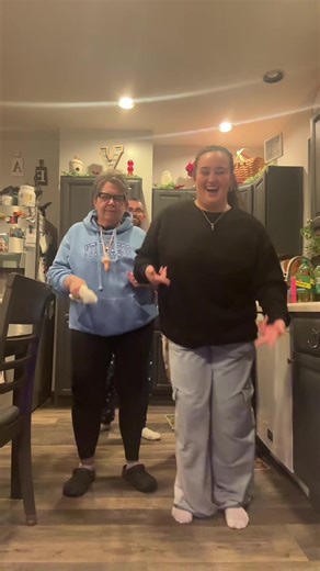 Jenny's Dance Moves in Gmod