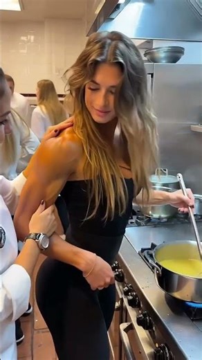 #gymgirl #motivation #fitnessmodel #workers