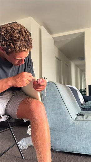 Surfboard Repair Tips for Beginners