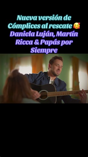 Nostálgica canción 'Complices al rescate' con video