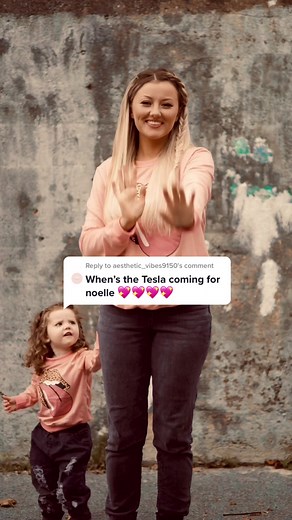 Matching Outfits and Tesla Update - Q&A with Christi and Noelle